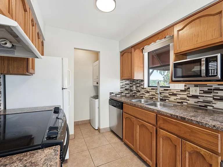 16657 E Gunsight Dr #251 — Photo 11