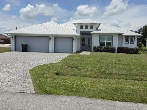 5231 NW Iredell Street, Port St Lucie, FL 34986