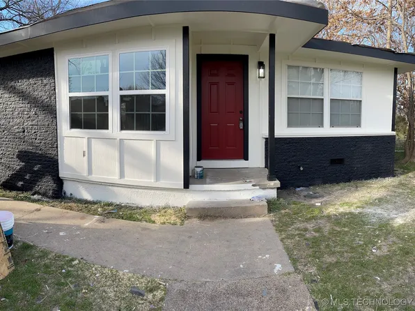 877 E 52nd Pl N, Tulsa, OK 74126