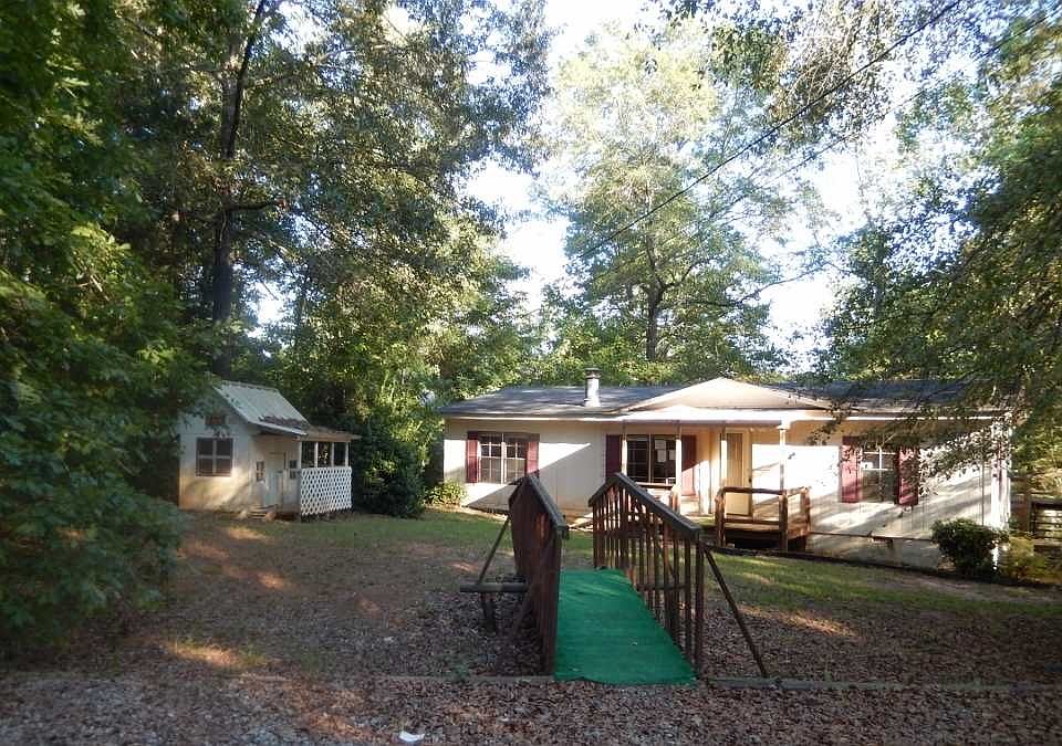 1st image of 102 Buck Creek Dr