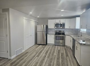 3306 N Fairfield Rd, Layton, UT 84041