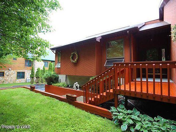 2nd image of 178 W Woodhaven Dr