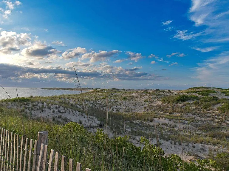Short drive to access one of many beaches