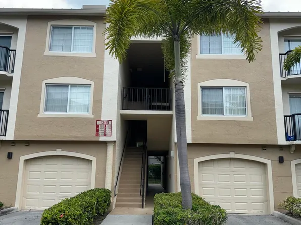 1300 Crestwood Court S #1319, Royal Palm Beach, FL 33411
