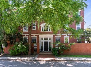40 Hawes St, Brookline, MA 02446