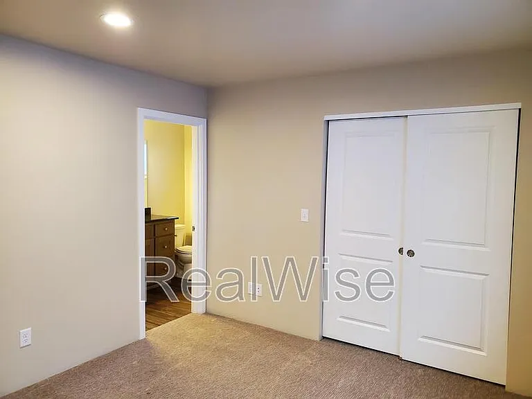 228 Cheryl Ln #11 — Photo 14
