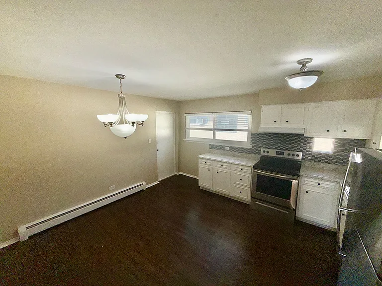 9 Scotdale Rd. — Photo 3