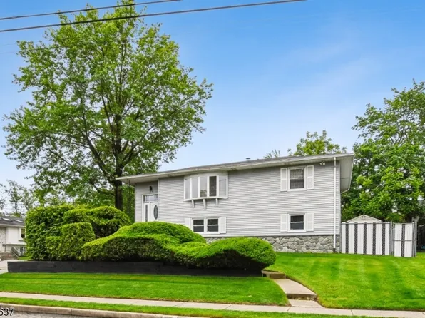 13-40 Comerford Pl, Fair Lawn Boro, NJ 07410