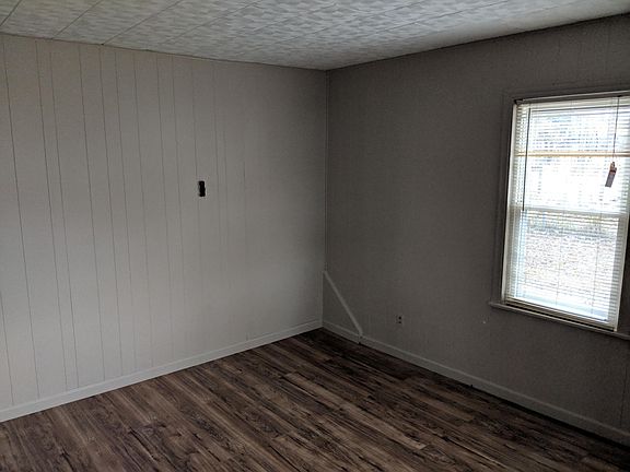 2nd image of 12107 1st Ave
