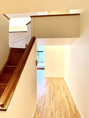 Rented by Compass | media 39