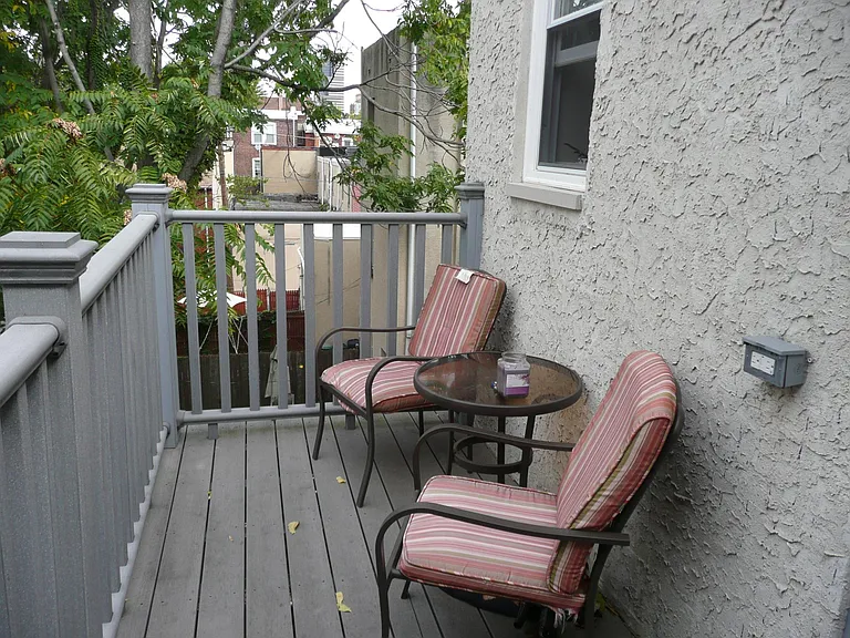 624 S 12th St #3 — Photo 4
