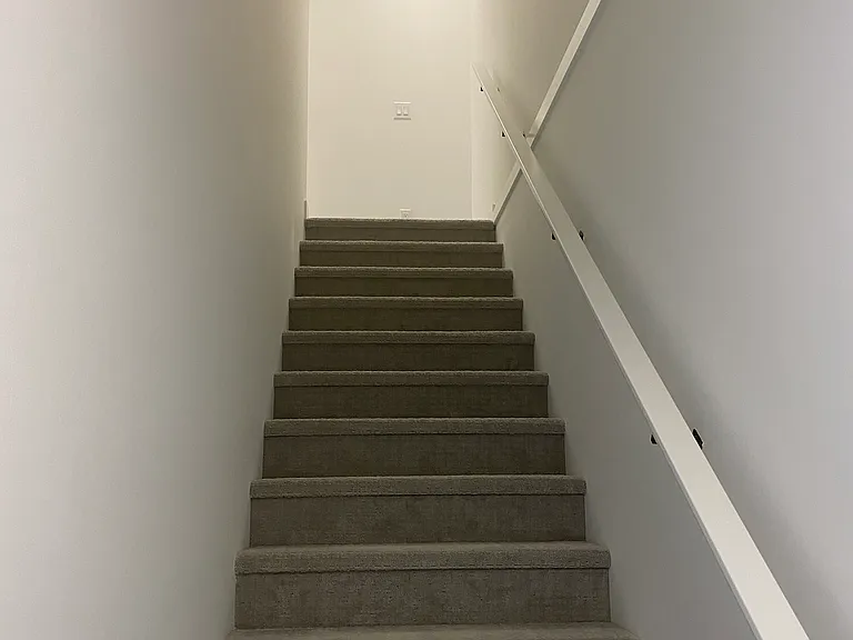 280 Chelsea Rd — Photo 4