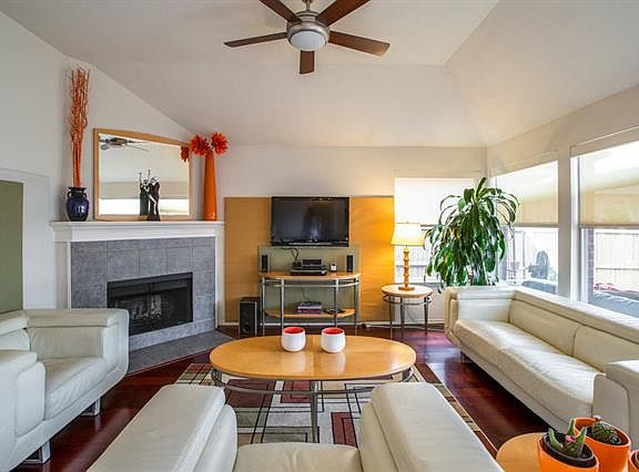 2nd image of 3504 Ginger Ct