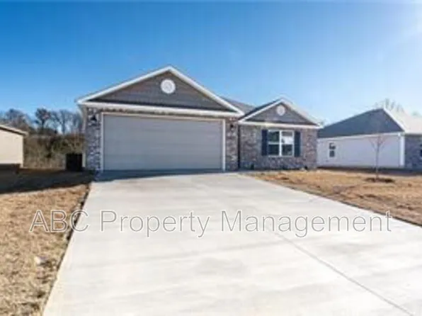 4403 Sackett Ave, Maumelle, AR 72113