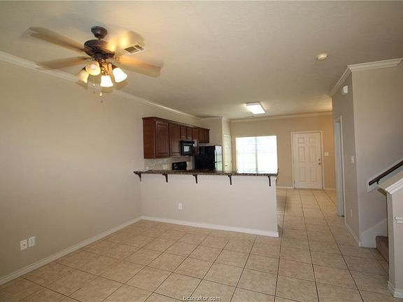 2nd image of 310 Forest Dr