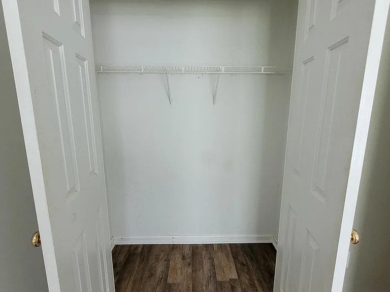 539 N Taylor St — Photo 18