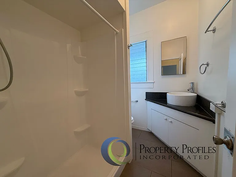 2158 Kanealii Ave — Photo 5