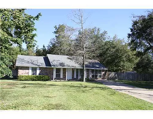 34 Pembrook Cir Photo 1