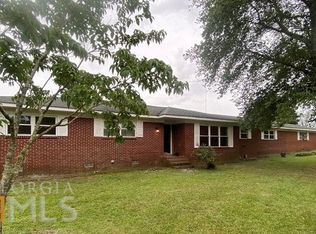 11 Perch Rd, Swainsboro, GA 30401