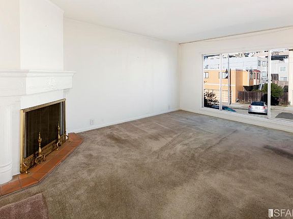 2nd image of 527 Randolph St