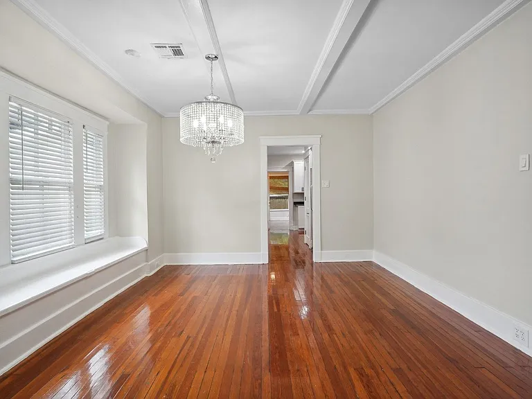 2519 Octavia St — Photo 7