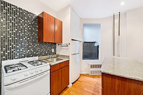 Rented by Compass | media 8