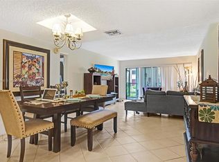 491 Racquet Club Rd APT 101, Weston, FL 33326