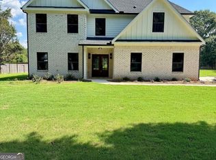 405 Norman Ct, Hampton, GA 30228