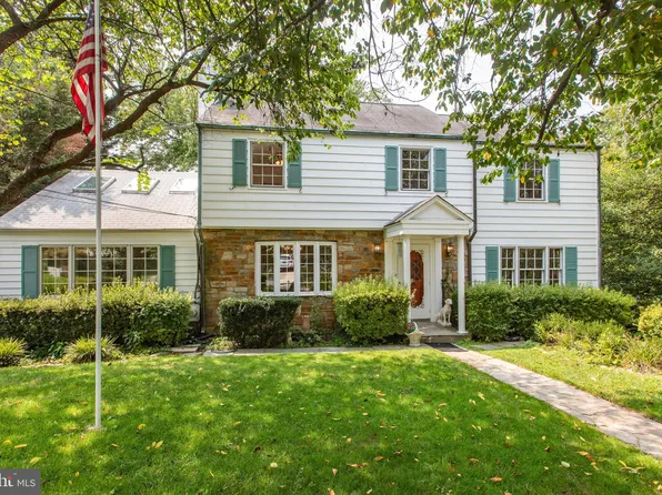 8914 Montgomery Ave, Chevy Chase, MD 20815