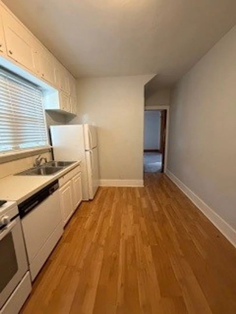 2305 Pine Lake Ave — Photo 3