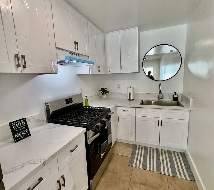 1st image of 4313 S Main St APT 6