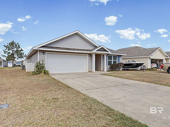 3rd image of 17802 Lewis Smith Dr