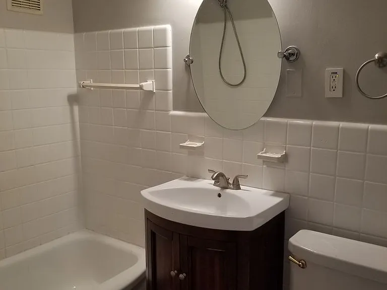 13789 Cedar Rd #300 — Photo 8