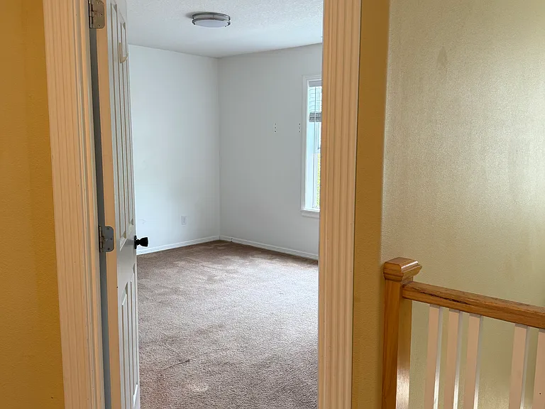 3228 N Main St — Photo 22