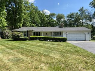 73 Catalina Dr, Springfield, MA 01128