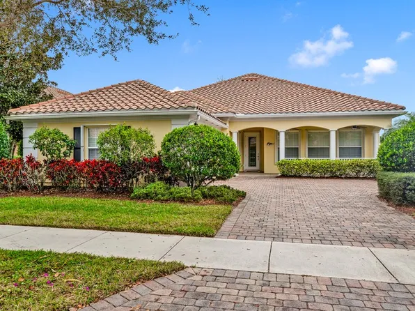 5468 Barbados Sq, Vero Beach, FL 32967