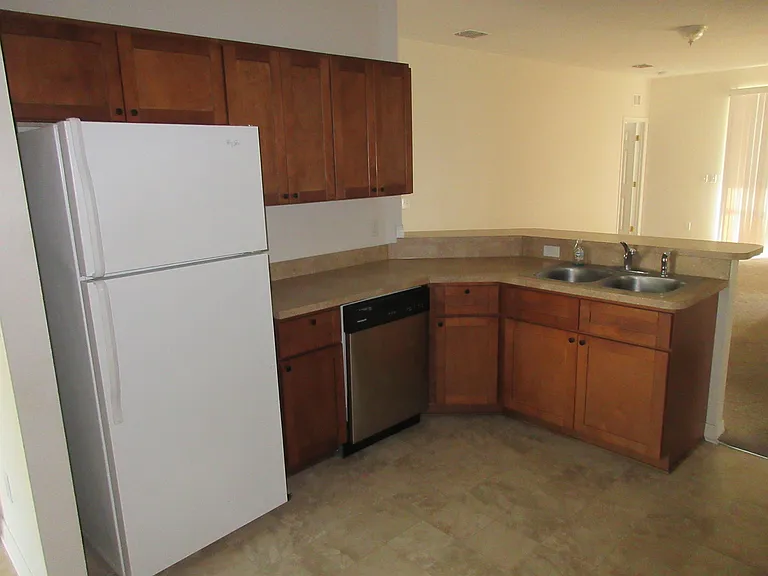 1211 Knollwood Dr — Photo 9