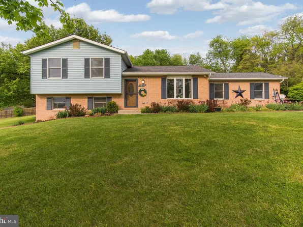 5350 Pommel Dr, Mount Airy, MD 21771