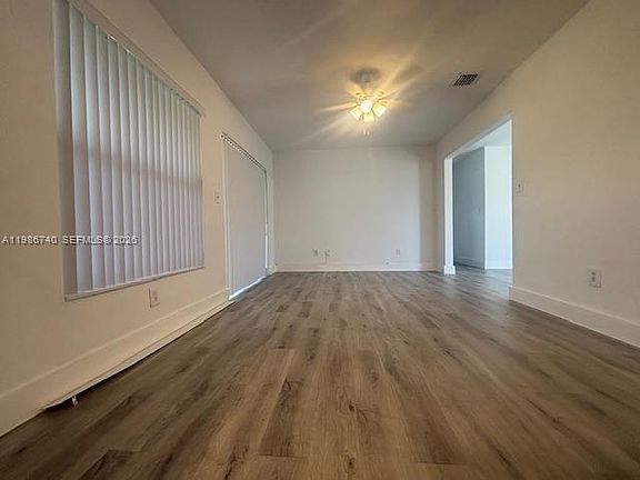 4th image of 5215 SW 128th Ave