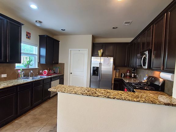 5th image of 8812 White Ibis Dr
