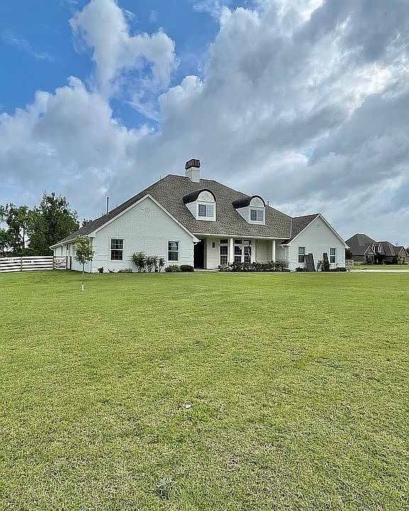 1st image of 12724 Torre Pines Ln