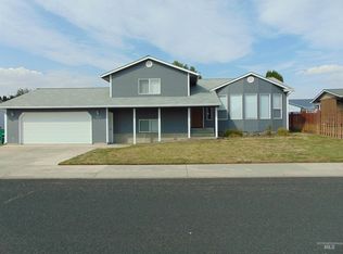 1837 Birch Dr, Lewiston, ID 83501