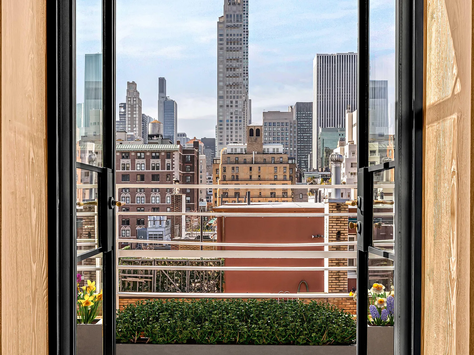 44 East 67th Street — Photo 1