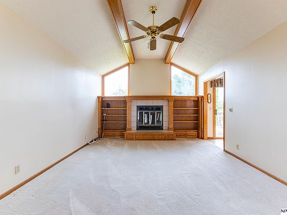 5th image of 16038 N Cir