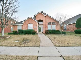 484 Ridge Meade Dr, Lewisville, TX 75067