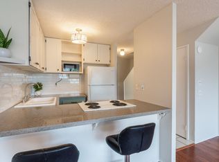 350 Aoloa St APT C224, Kailua, HI 96734