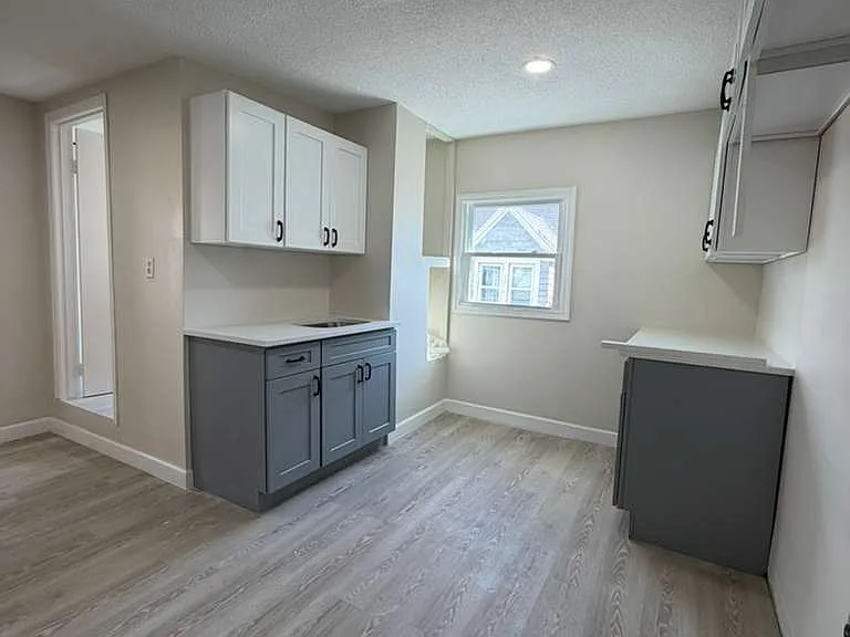 57 Magnolia St #3 — Photo 1