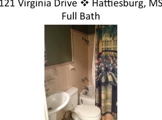 121 Virginia Dr, Hattiesburg, MS 39401