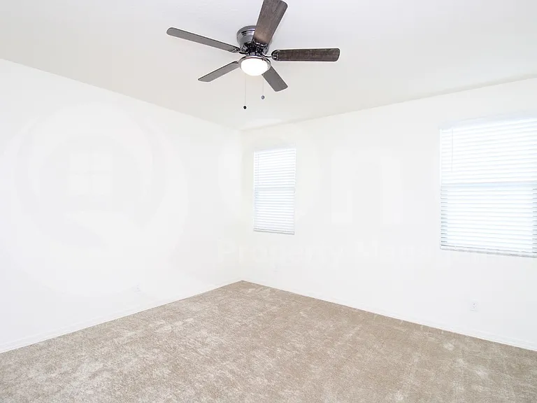 5734 W Getty Dr — Photo 8