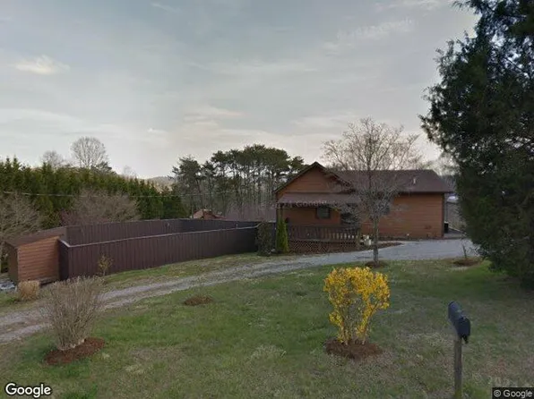 120 Alford Ln, Jacksboro, TN 37757